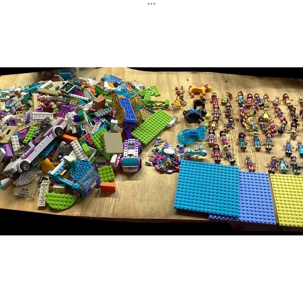 Friends Lot 45 Mini figures 7lbs Lego legos